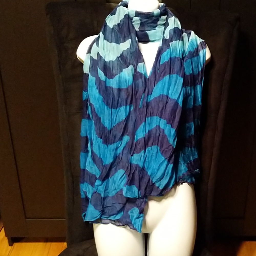 Wide woven zig zag scarf or wrap